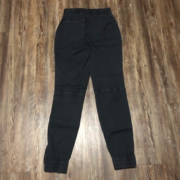 Spanx Joggers Women's Medium Stretch Twill Cargo in Parchment Pull On Active - Picture 7 of 8